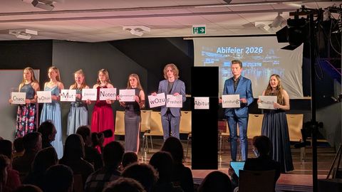Schlussbild der Theateraufführung am GyDo 